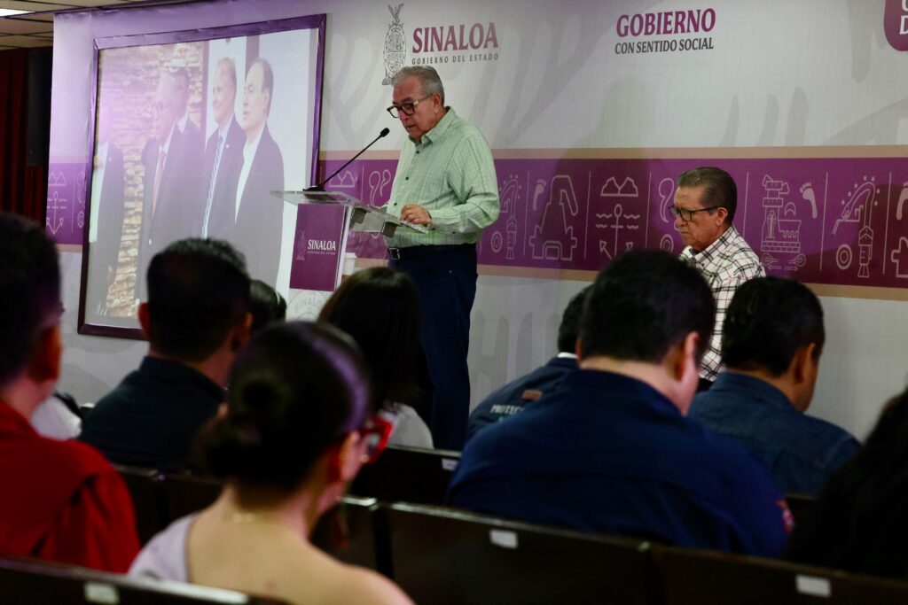 Familias desplazadas en Sinaloa