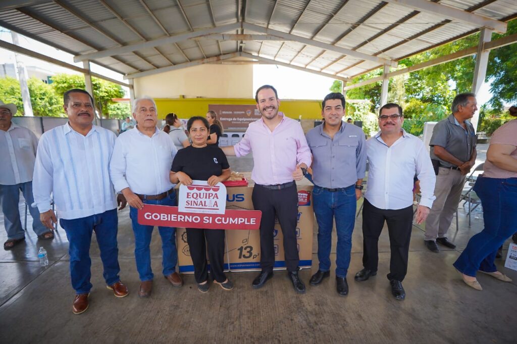 Equipa Sinaloa llega a Eldorado