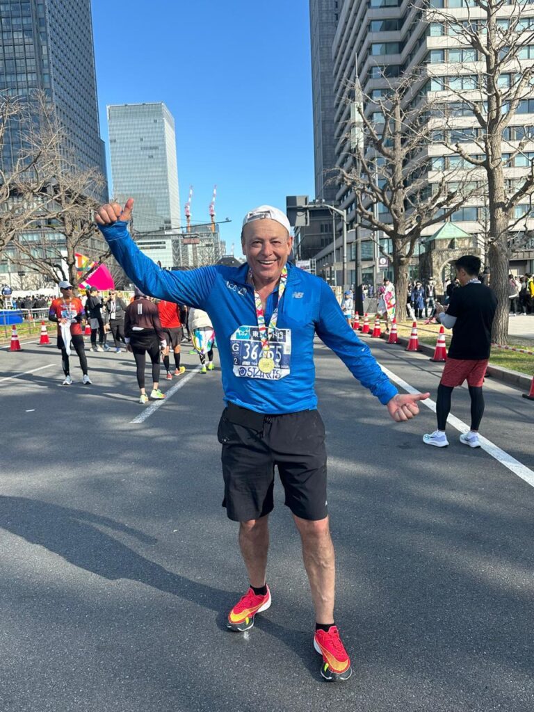 Cinco corredores sinaloenses participan en el Maratón Internacional de Sidney