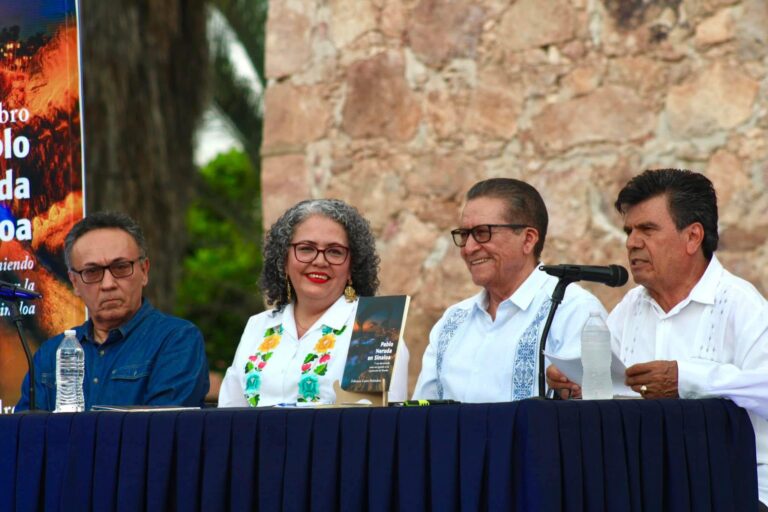 Feliciano Castro lleva a Mocorito su libro Pablo Neruda en Sinaloa