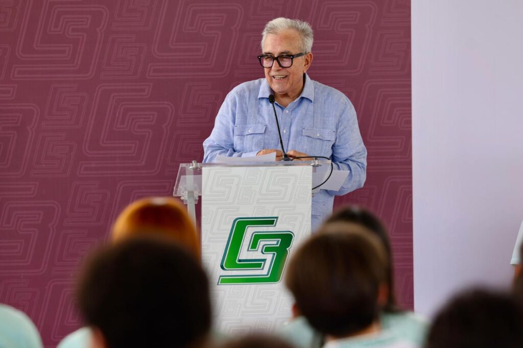 Rocha Moya inaugura COBAES 37