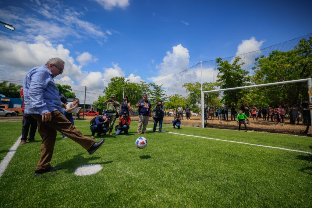 Mazatlán estrena Sendero de Paz: Rocha Moya inaugura parque para la convivencia familiar