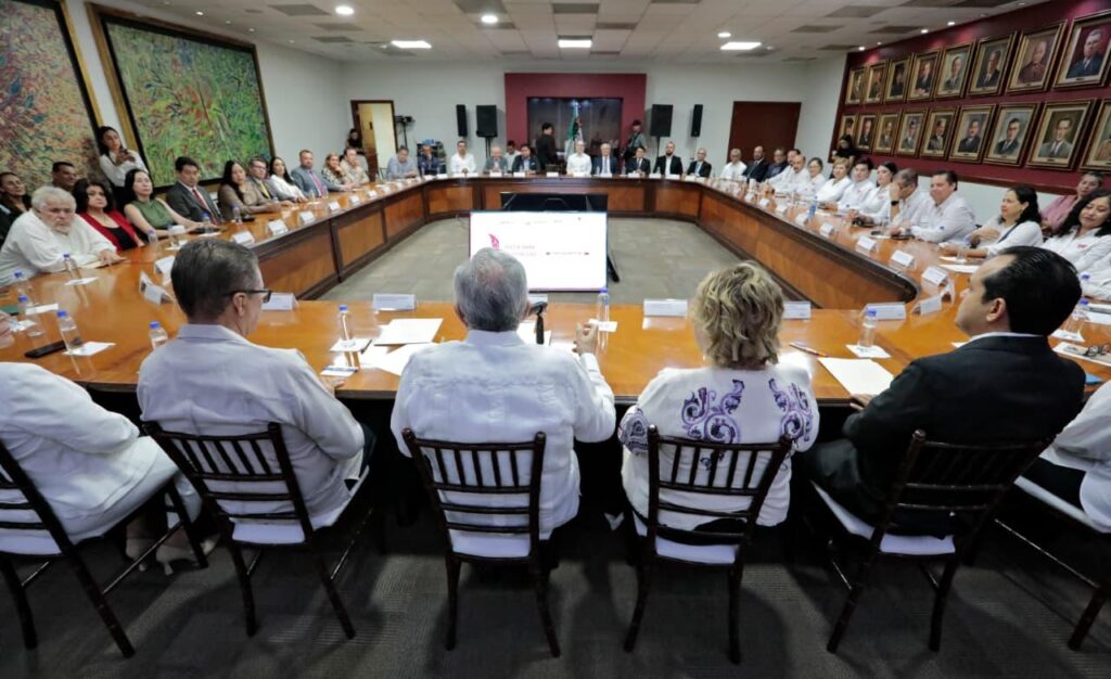 Gobernador Rubén Rocha Moya impulsa acceso a testamentos