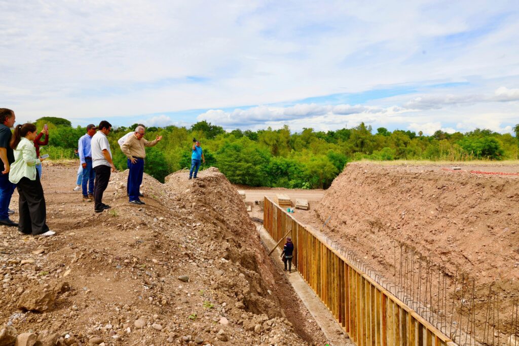 Malecón Margen Izquierda