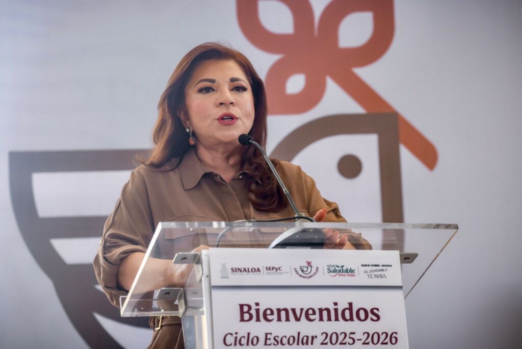 Rocha pone en marcha el ciclo escolar 2025-2026