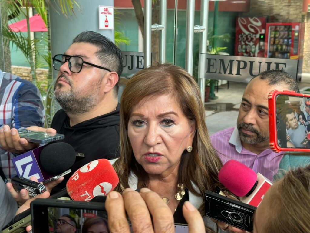 Yeraldine Bonilla repite como presidenta de la Mesa Directiva