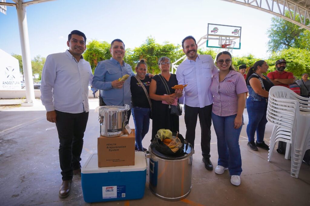 Equipa Sinaloa impulsa a microempresarios de Angostura