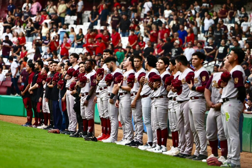 Cuadrangular del Bienestar llena el estadio de Culiacán