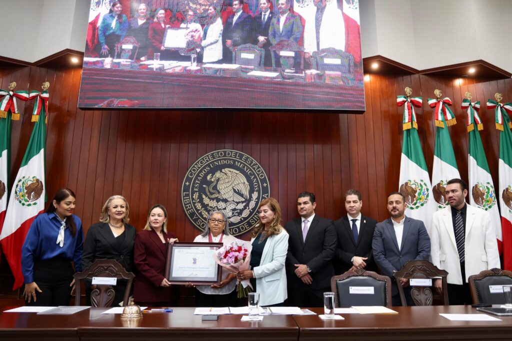 Congreso de Sinaloa entrega el Premio a la Mujer Rural 2025