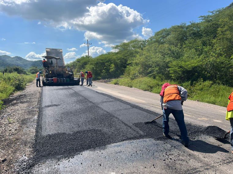 Sinaloa intensifica mantenimiento de carreteras