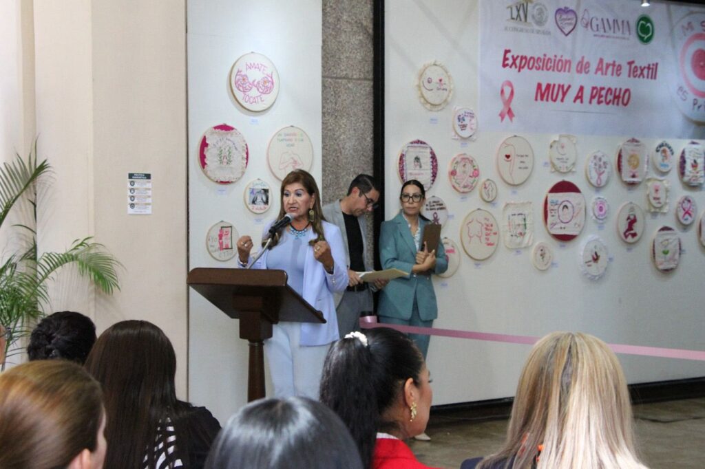 Bordamos de Corazón presenta Muy a pecho en el Congreso de Sinaloa