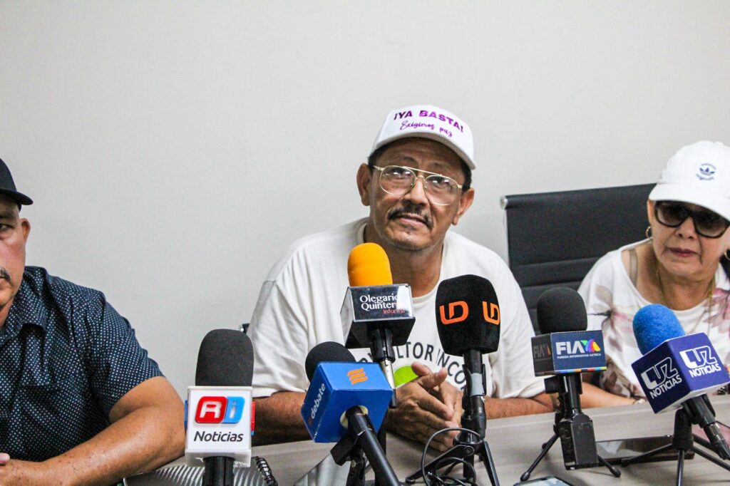 Agricultores anuncian toma de casetas