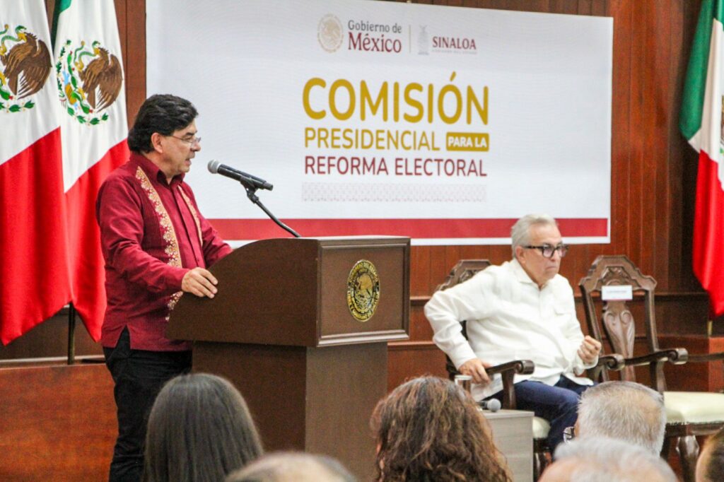 Rubén Rocha impulsa reforma electoral