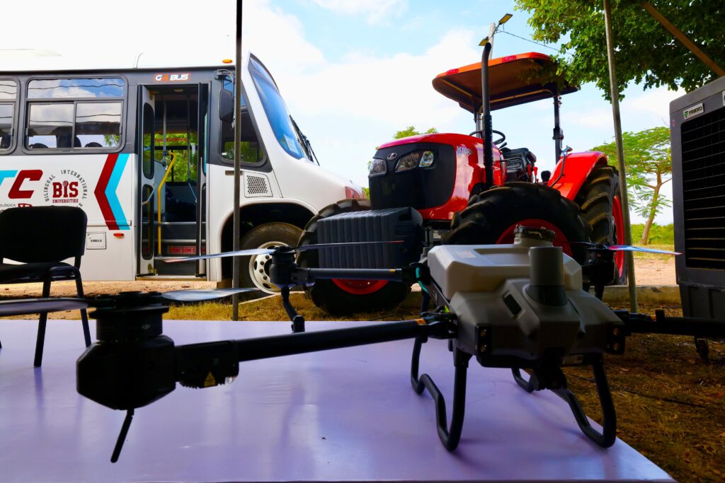 Rocha impulsa la innovación educativa