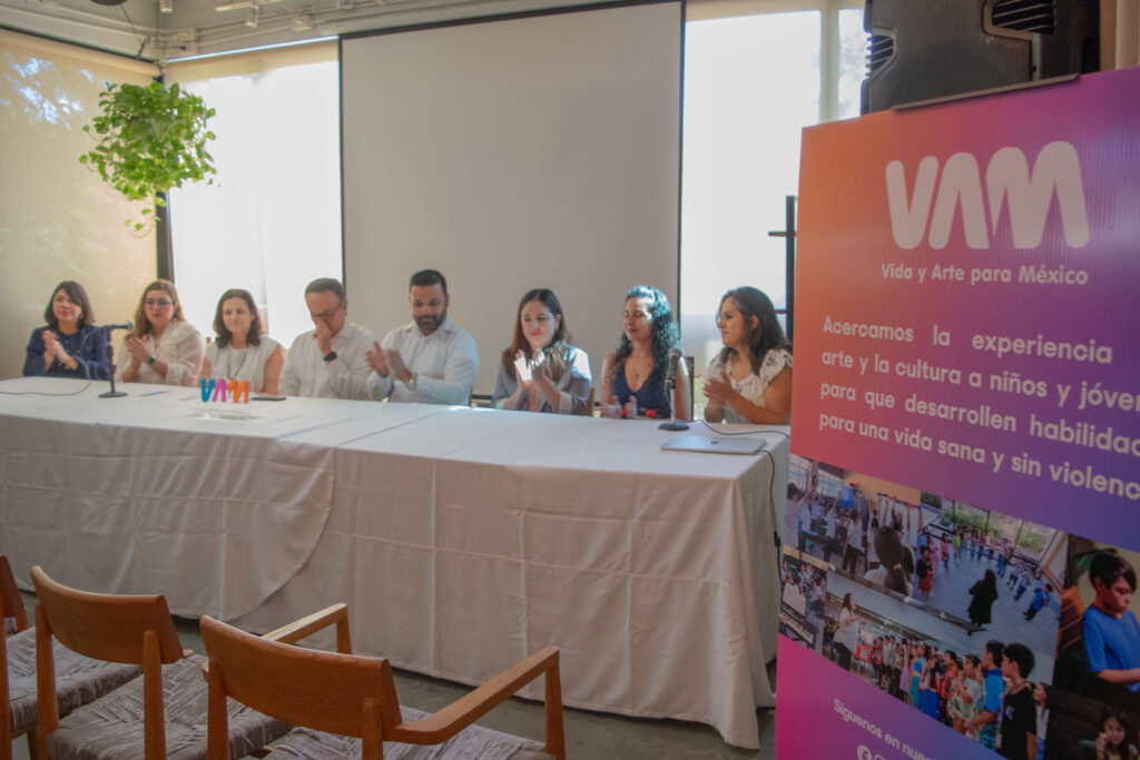 Vida y Arte para México