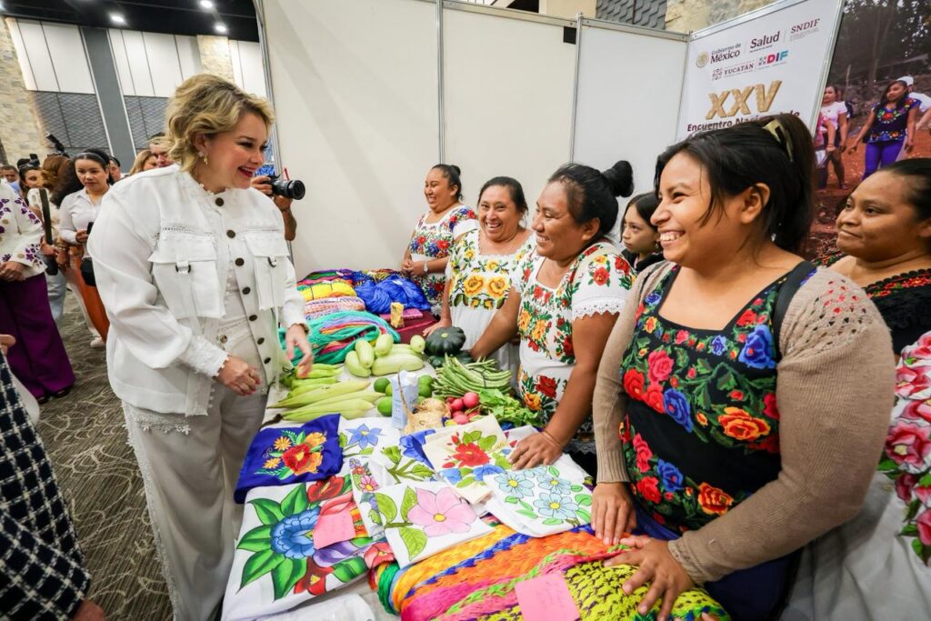 DIF Sinaloa brilla en Mérida