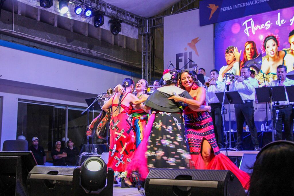 Alejandra Robles queda maravillada con Sinaloa