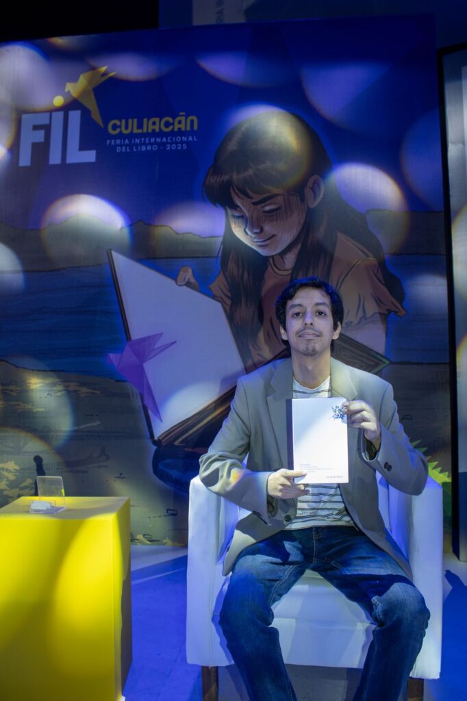 Versopolis se presenta en la FIL Culiacán