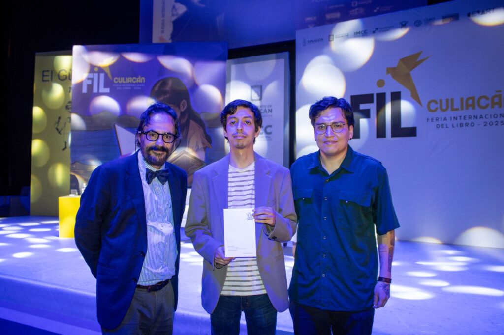 Versopolis se presenta en la FIL Culiacán