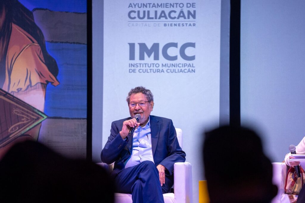 Élmer Mendoza pone broche de oro a la FIL Culiacán 2025