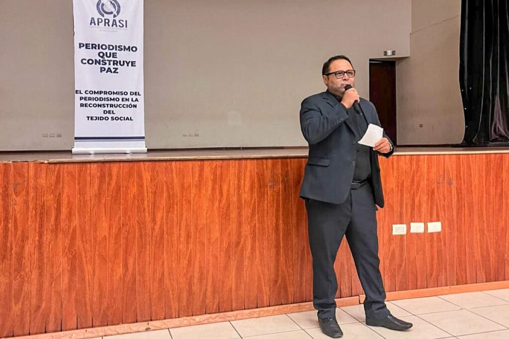 El periodismo debe convertirse en una fuerza activa para la paz en Sinaloa
