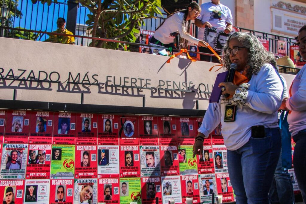 Perdón por no haberte abrazado más fuerte