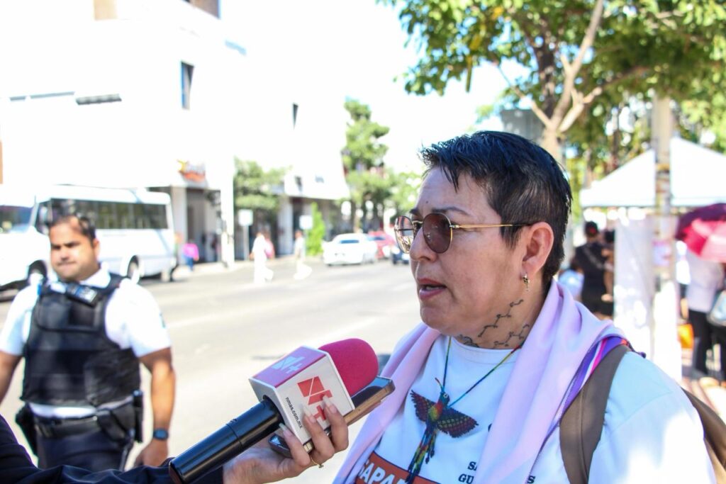 Perdón por no haberte abrazado más fuerte