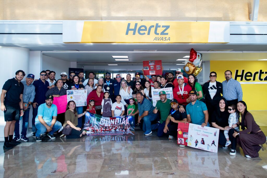 sinaloenses regresan campeones a Culiacán