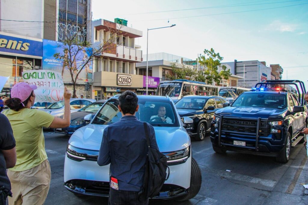 Tarifazo en Culiacán desata manifestación