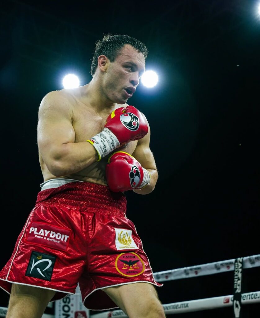 Chávez Jr. gana con nocaut