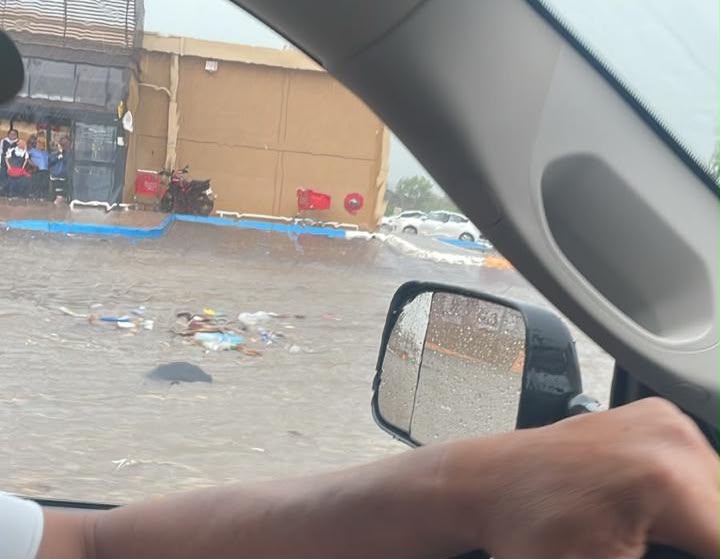 movilización por lluvias en Culiacán